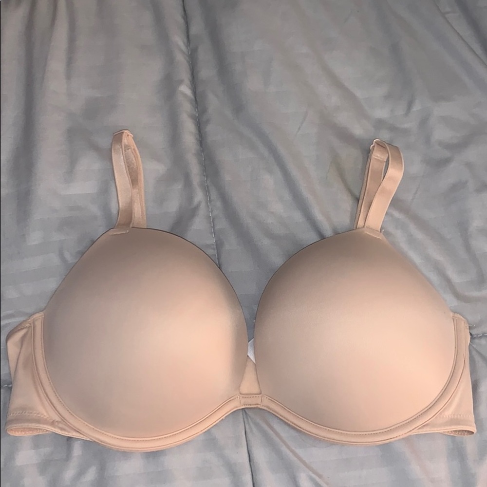 PINK “wear everywhere” super push up bra